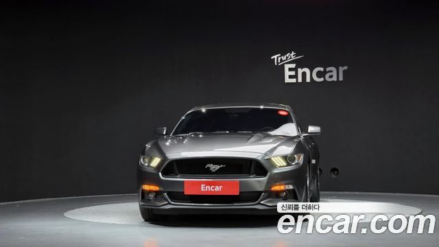 Ford Mustang 2016 — photo 3