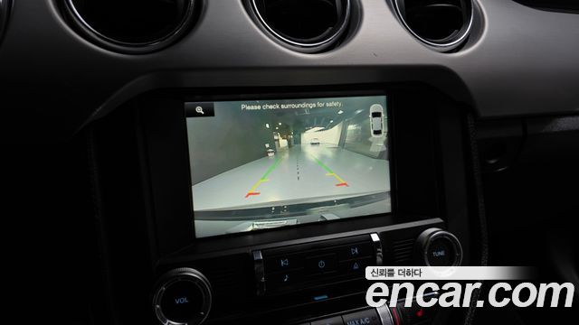 Ford Mustang 2016 — photo 15