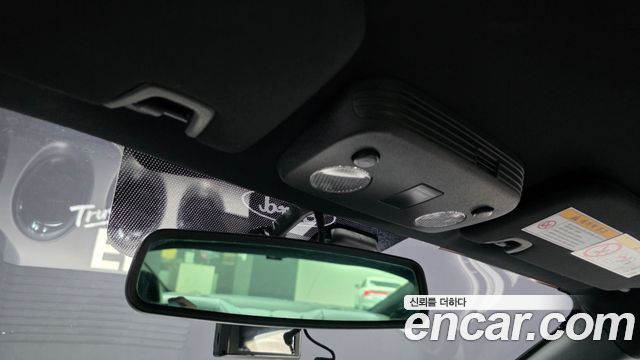 Ford Mustang 2016 — photo 18