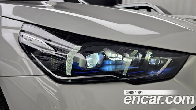 BMW 5-Series 2026 — photo 8