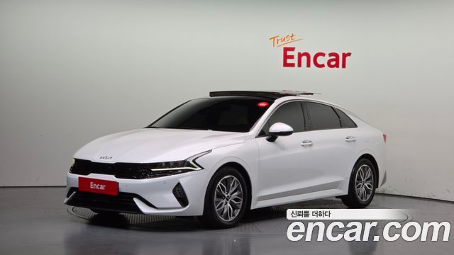 Kia K5 2022 — photo 1