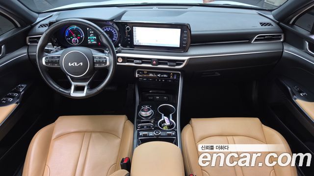 Kia K5 2022 — photo 10