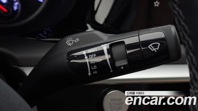 Kia K5 2022 — photo 25
