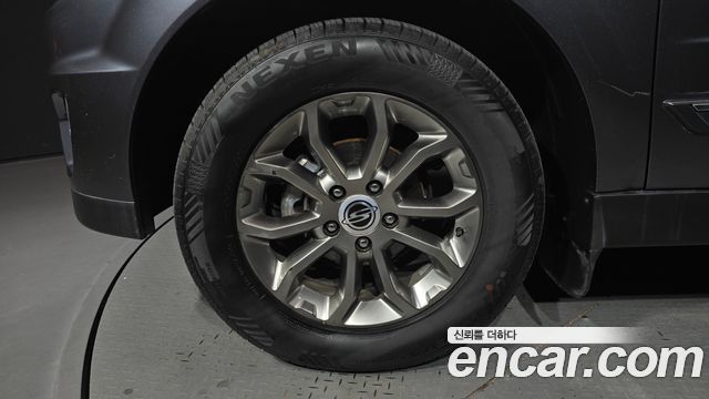 KG Mobility KORANDO 2015 — photo 5