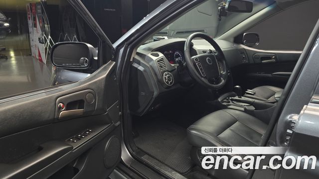 KG Mobility KORANDO 2015 — photo 13