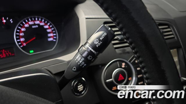 KG Mobility KORANDO 2015 — photo 22