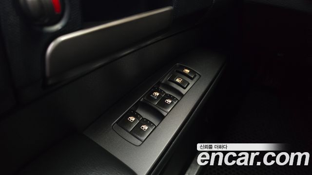 KG Mobility KORANDO 2015 — photo 25