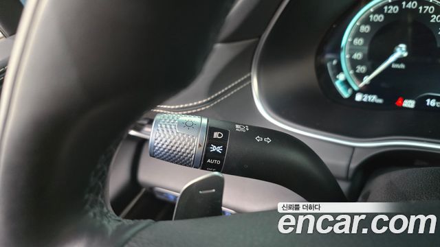 Genesis GV80 2022 — photo 30