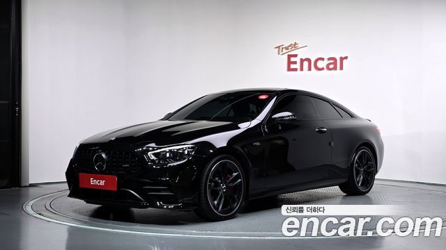 Mercedes-Benz E-Class 2023 — photo 1