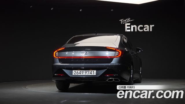 Hyundai Sonata 2023 — photo 4