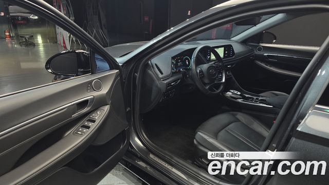 Hyundai Sonata 2023 — photo 13