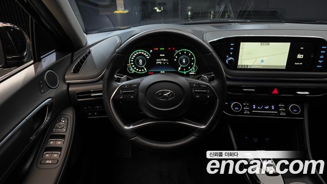 Hyundai Sonata 2023 — photo 19