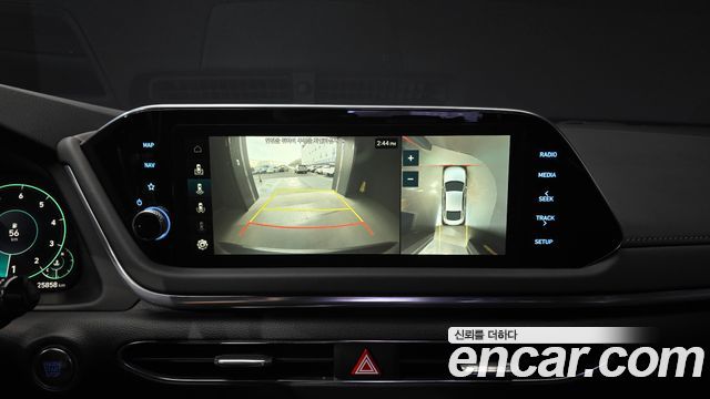 Hyundai Sonata 2023 — photo 21