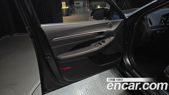 Hyundai Sonata 2023 — photo 14