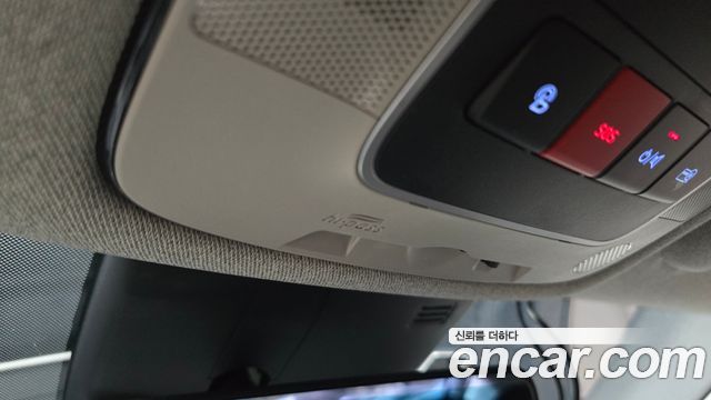 Hyundai Sonata 2023 — photo 32