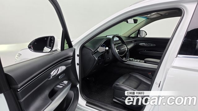Genesis GV70 2021 — photo 13