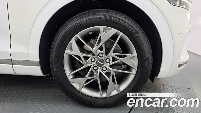 Genesis GV70 2021 — photo 7