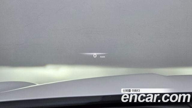 Genesis GV70 2021 — photo 30