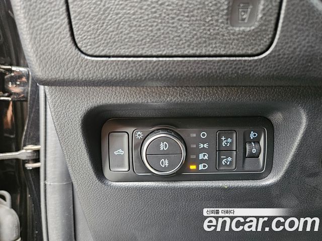 Ford Ranger 2023 — photo 8