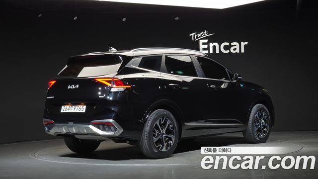 Kia Sportage 2022 — photo 2