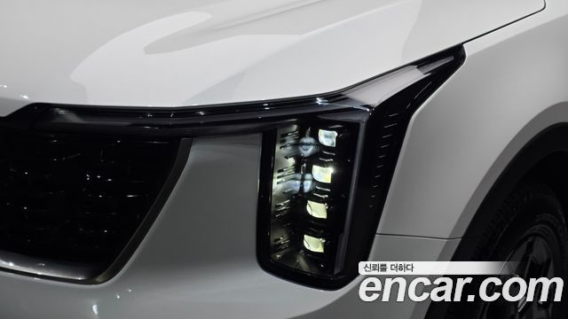Kia Sorento 2024 — photo 8