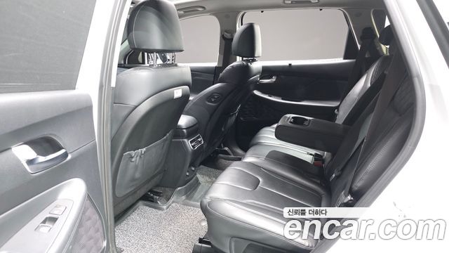 Hyundai Santafe 2021 — photo 7