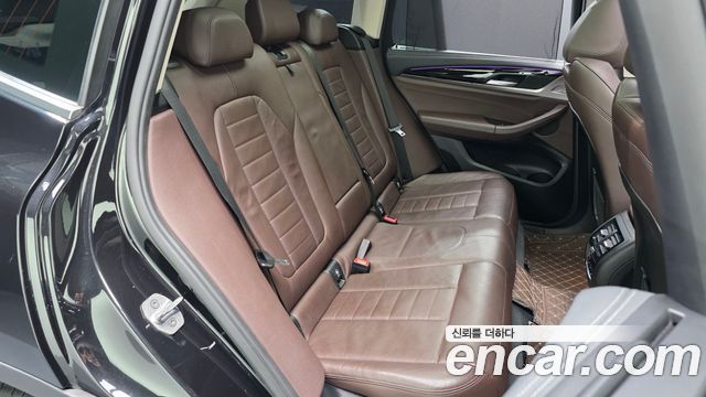 BMW X3 2018 — photo 17
