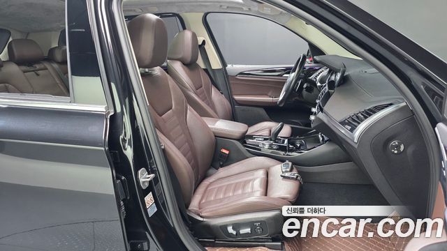 BMW X3 2018 — photo 16