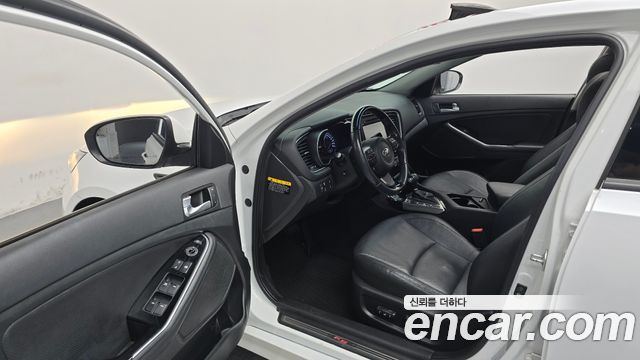 Kia K5 2015 — photo 13