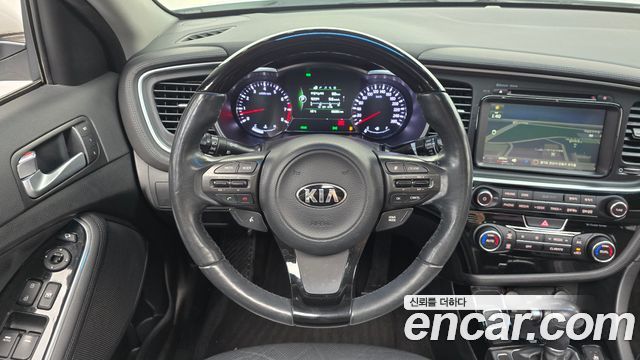 Kia K5 2015 — photo 19