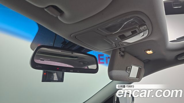 Kia K5 2015 — photo 23