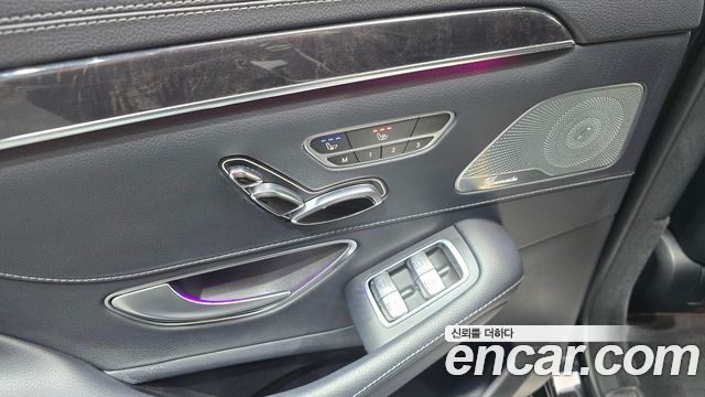 Mercedes-Benz S-Class 2018 — photo 19