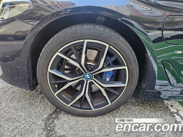 BMW 5-Series 2023 — photo 5