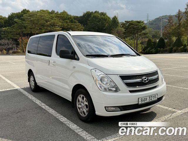 Hyundai Starex 2014 — photo 2