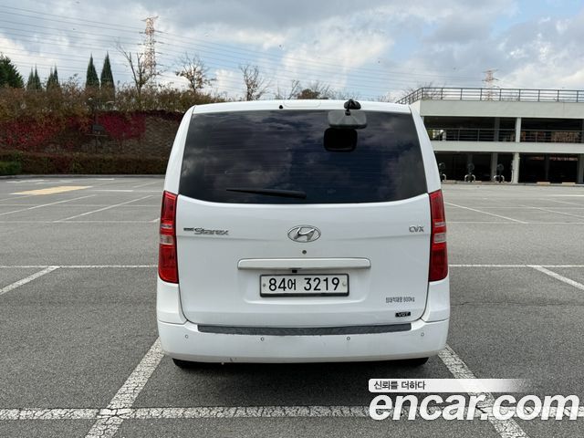 Hyundai Starex 2014 — photo 8