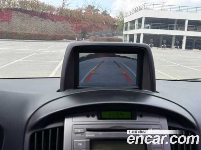 Hyundai Starex 2014 — photo 13