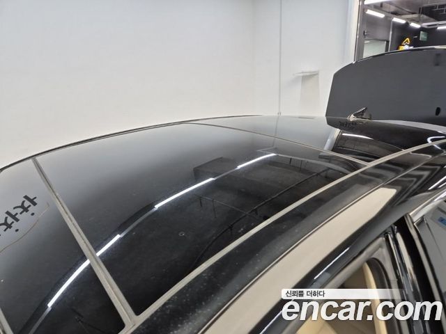 Kia K7 2016 — photo 13