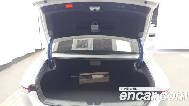 Hyundai Grandeur 2027 — photo 26