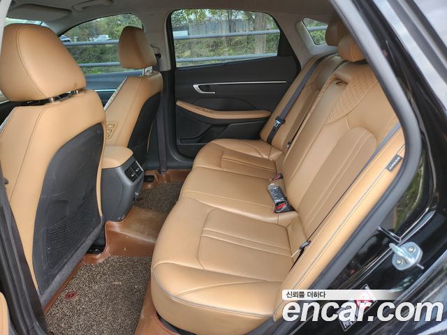 Hyundai Sonata 2020 — photo 17
