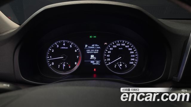 Hyundai Grandeur 2018 — photo 8