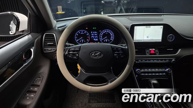 Hyundai Grandeur 2018 — photo 13