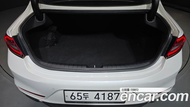 Hyundai Grandeur 2018 — photo 20