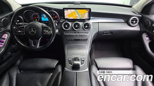 Mercedes-Benz C-Class 2019 — photo 7
