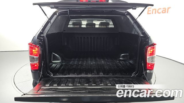 KG Mobility Rexton 2019 — photo 20