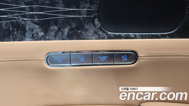 Genesis G90 2026 — photo 28