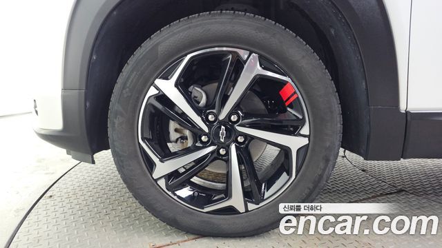 Chevrolet Korea Trailblazer 2022 — photo 5