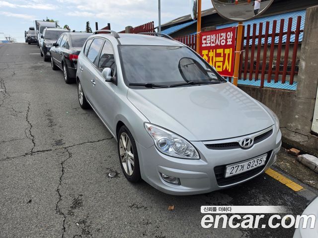 Hyundai i30 2009 — photo 2