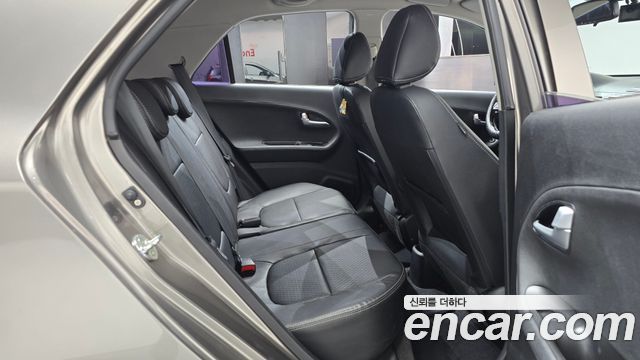 Kia morning 2015 — photo 17