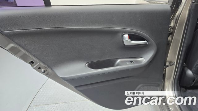 Kia morning 2015 — photo 15