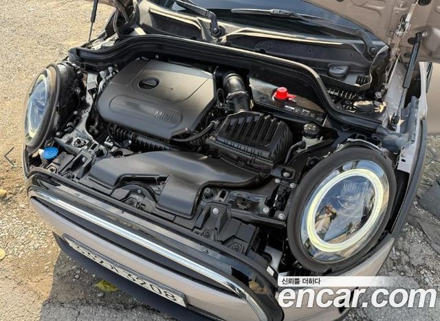 Mini Cooper 2023 — photo 4